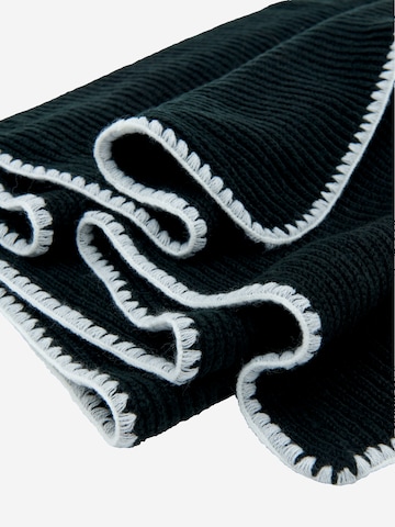 EDITED Scarf 'Ameline' in Black