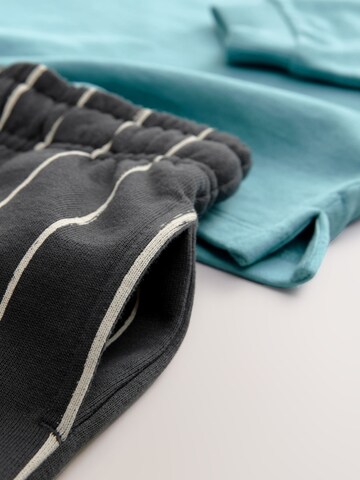 Set Next en bleu