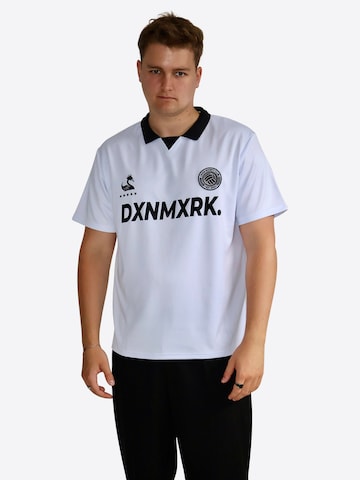 Maglia trikot 'DXSoccer' di Dxnmxrk in bianco: frontale