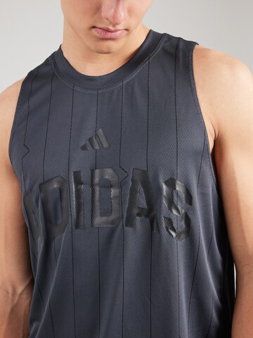 ADIDAS SPORTSWEAR Λειτουργικό μπλουζάκι 'Seasonal Essentials' σε γκρι