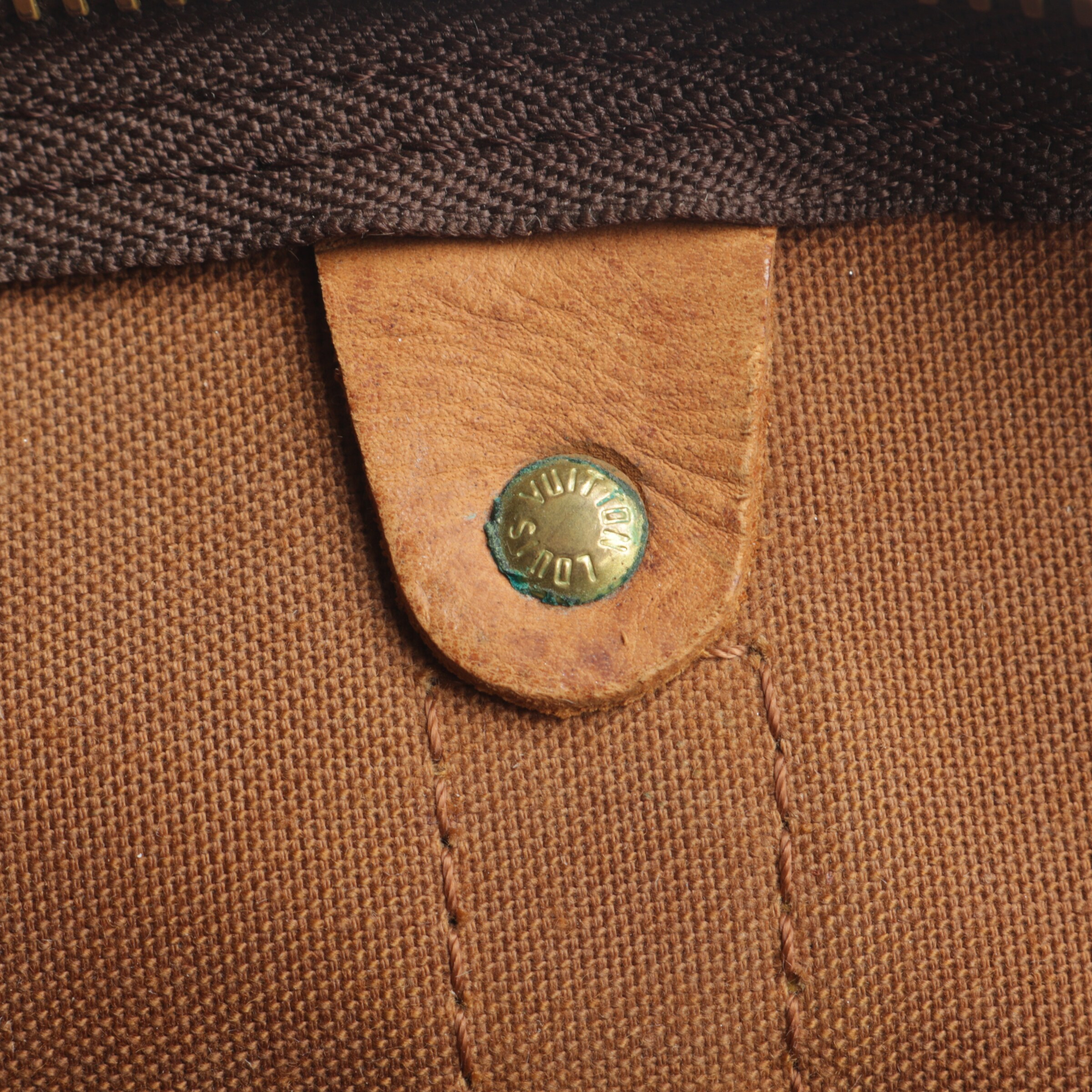 Louis Vuitton Bag in One size in Brown