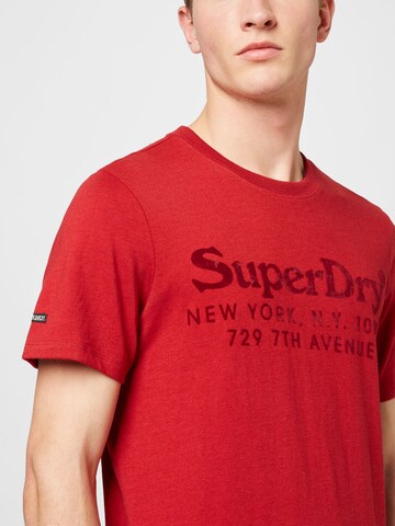 T-Shirt Superdry en rouge