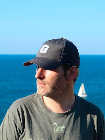 Surf Monkey Athletic Cap in Grey