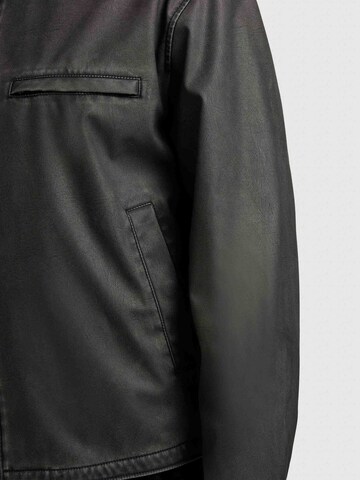 khujo Between-Season Jacket 'Beck' in Black