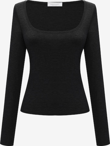 SASSYCLASSY Shirt in Schwarz: Vorderseite