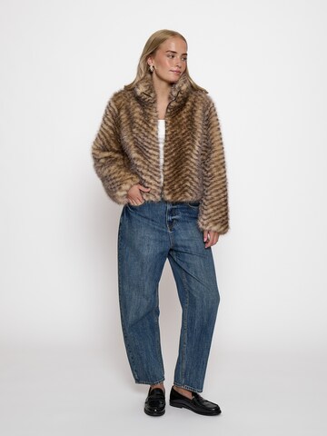 Peppercorn Winterjas 'Peggy' in Bruin