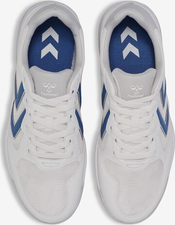 Hummel Athletic Shoes 'AEROTEAM III' in White