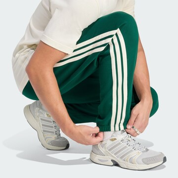 Effilé Pantalon de sport 'Essentials' ADIDAS SPORTSWEAR en vert