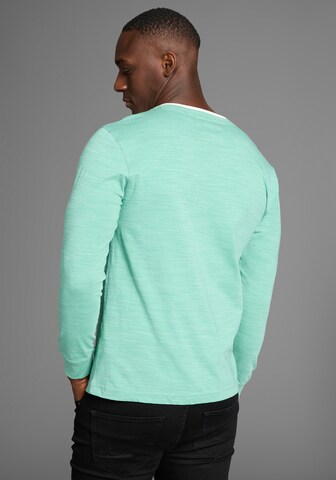 DELMAO Shirt in Grün