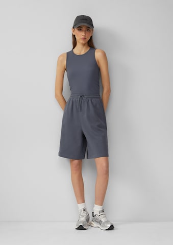 Haut QS en gris