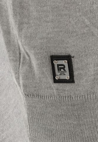 Redbridge Pullover 'Ashford' in Grau