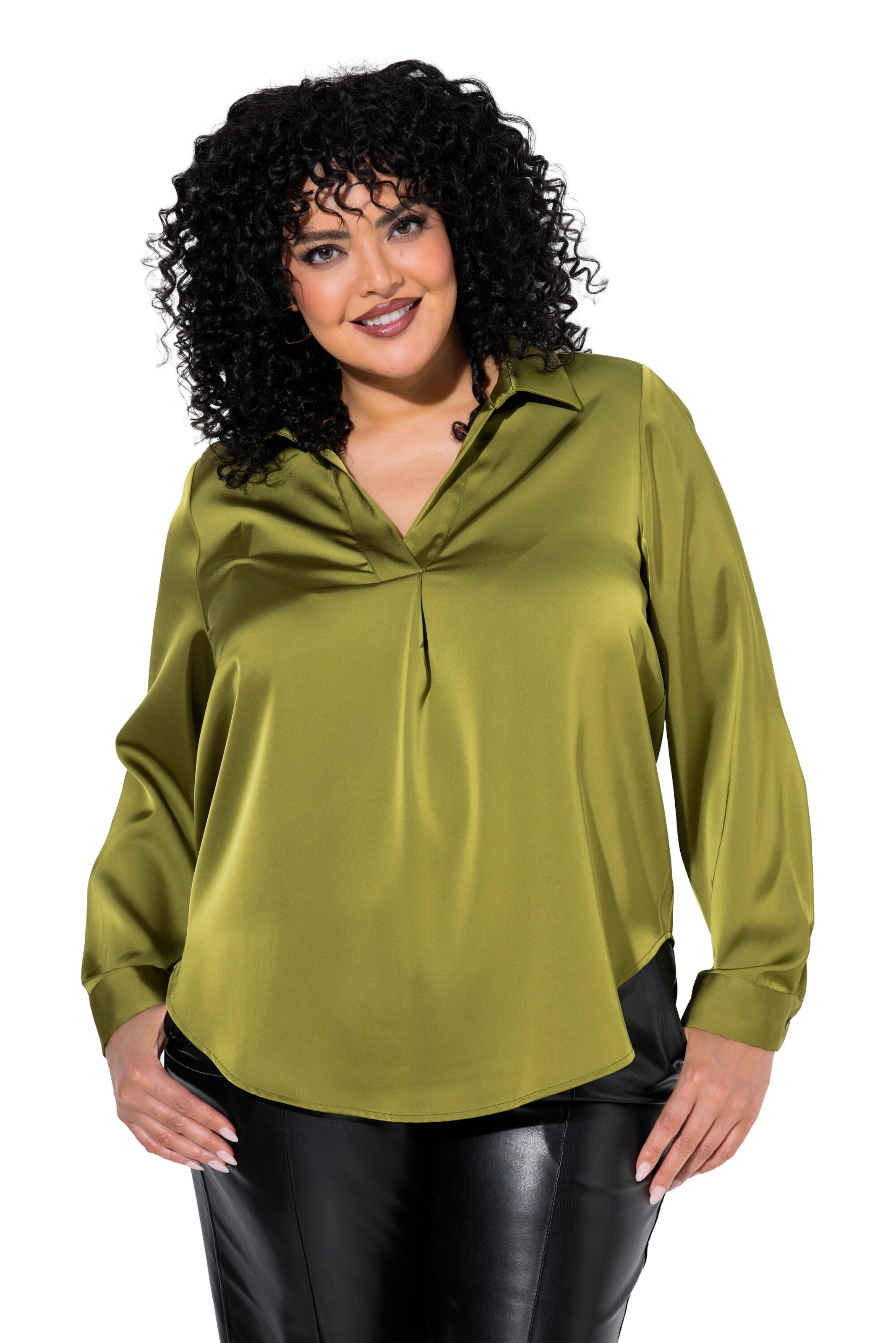 Ulla Popken Blouse in Green: front