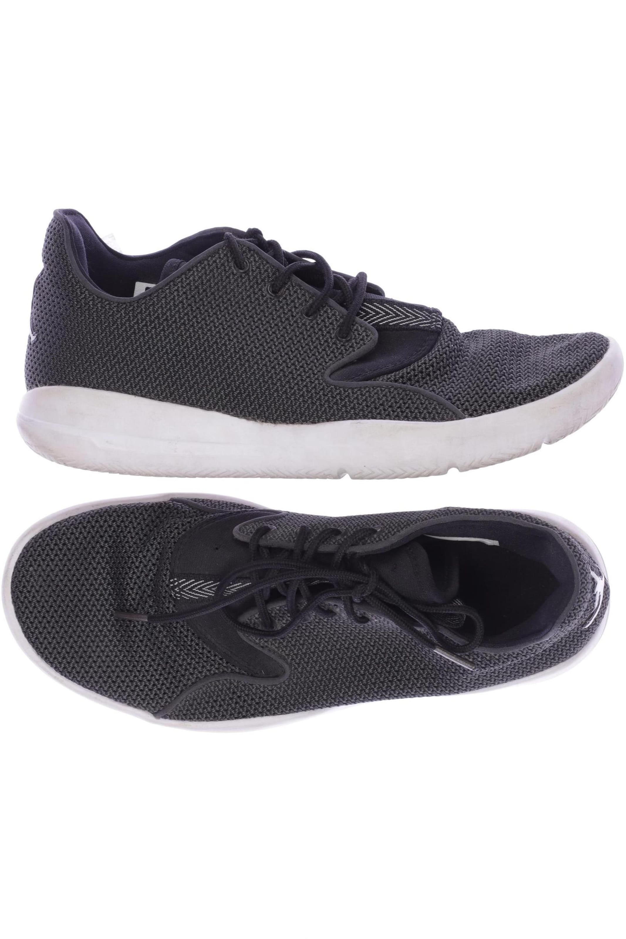 NIKE Sneaker 38,5 in Grün: Vorderseite