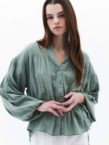 OXXO Blouse in Groen: voorkant