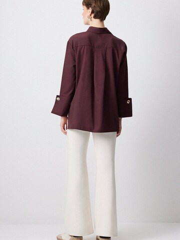 Touché Privé - Camiseta 'Poplin Shirt With Wide Cuff' en rojo
