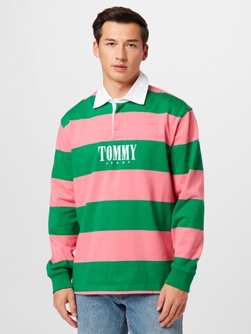 Tricou de la Tommy Jeans pe verde: față