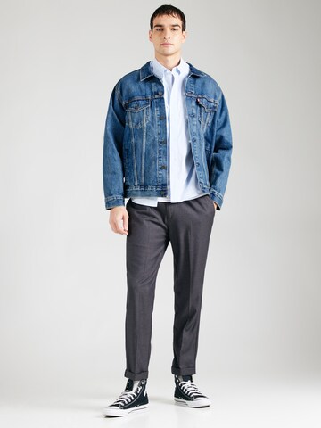 Abercrombie & Fitch - Ajuste regular Camisa en azul