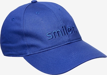 smiler. Beanie in Blue: front