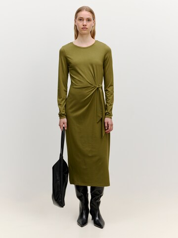 Robe 'Beate' EDITED en vert