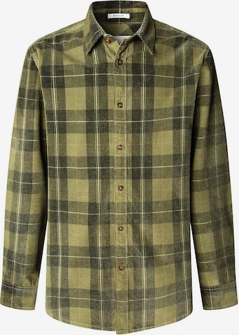 Pepe Jeans - Ajuste regular Camisa 'Caster' en verde: frente