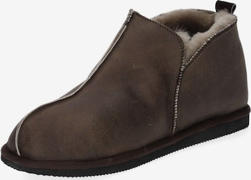 SHEPHERD Slippers in Brown: front