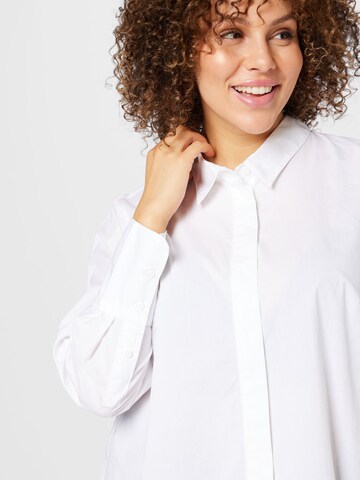 Esprit Curves - Blusa en blanco