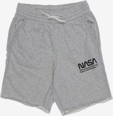 H&M Shorts in 31-32 in Grey: front
