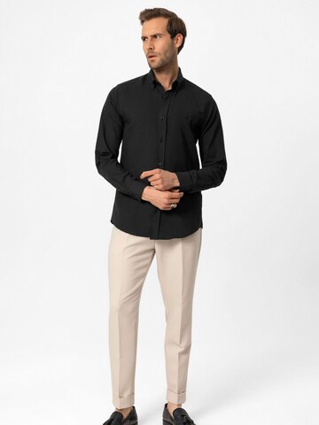 Regular fit Camicia di Dandalo in nero