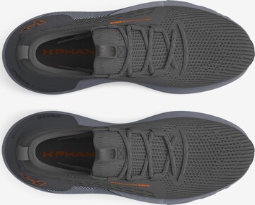 UNDER ARMOUR Laufschuh 'Phantom 3' in Grau