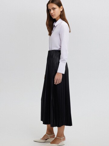 Touché Privé Nederdel 'Pleated Skirt' i sort