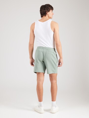 regular Pantaloni 'Essentials' di ADIDAS ORIGINALS in verde