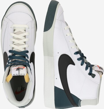 Sneaker înalt '77 Premium' de la Nike Sportswear pe alb