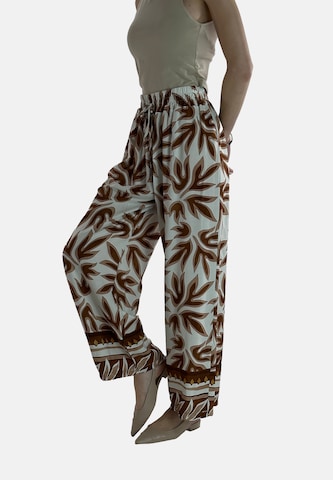 Elara Wide Leg Bukser i brun: forside