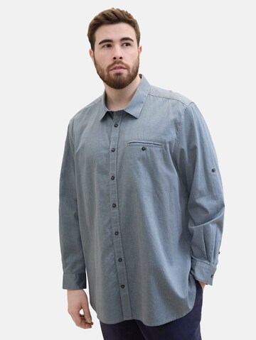 TOM TAILOR Men + Regular fit Button Up Shirt in Blue