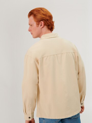 ABOUT YOU x Swalina&Linus Between-Season Jacket 'Brian' in Beige