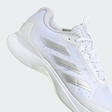 ADIDAS PERFORMANCE - Calzado deportivo 'Avacourt 2' en blanco