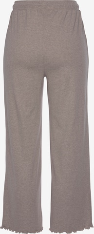 regular Pantaloni di s.Oliver in marrone: dietro