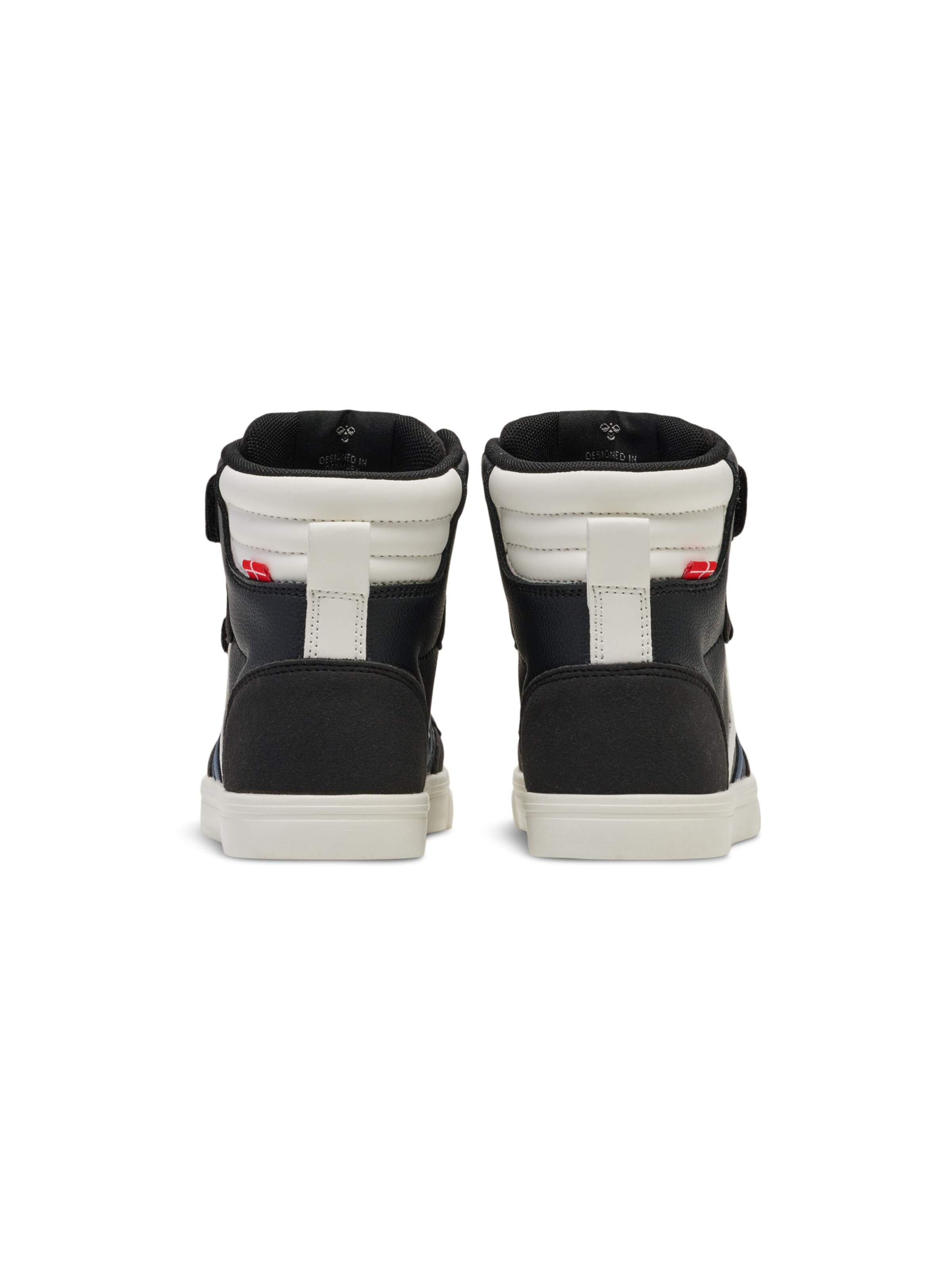 Sneaker 'Slimmer Stadil' de la Hummel pe negru