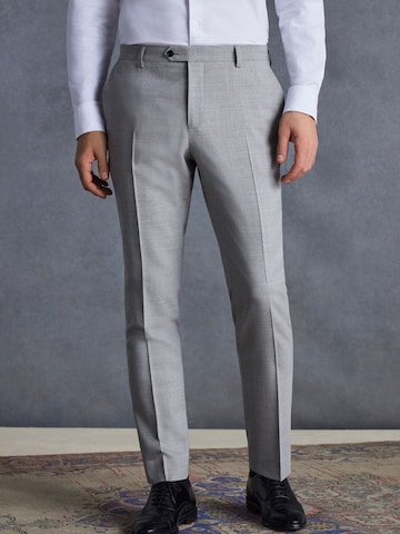 Regular Pantalon à plis Next en gris : devant