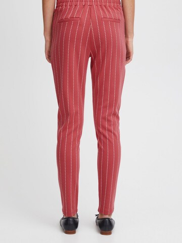 Effilé Pantalon à pince ' Ruti ' ICHI en rouge