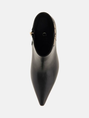 GUESS Stiefelette 'Paislie' in Schwarz