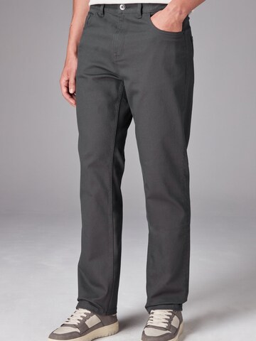 Loosefit Jeans 'Essential' di Next in grigio: frontale