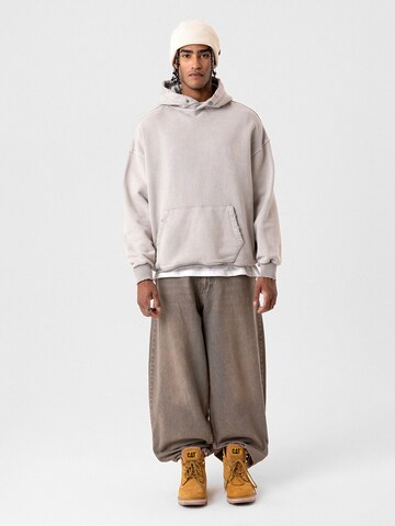 VAMOS CLO Sweatshirt in Grey