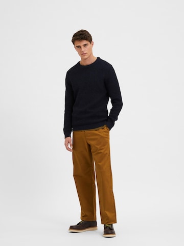 SELECTED HOMME Loosefit Hose 'Salford' in Braun