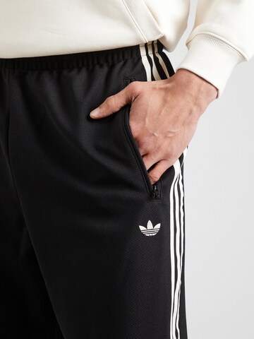 ADIDAS ORIGINALS Loosefit Hose in Schwarz