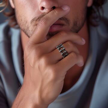 FIRETTI Ring in Grau