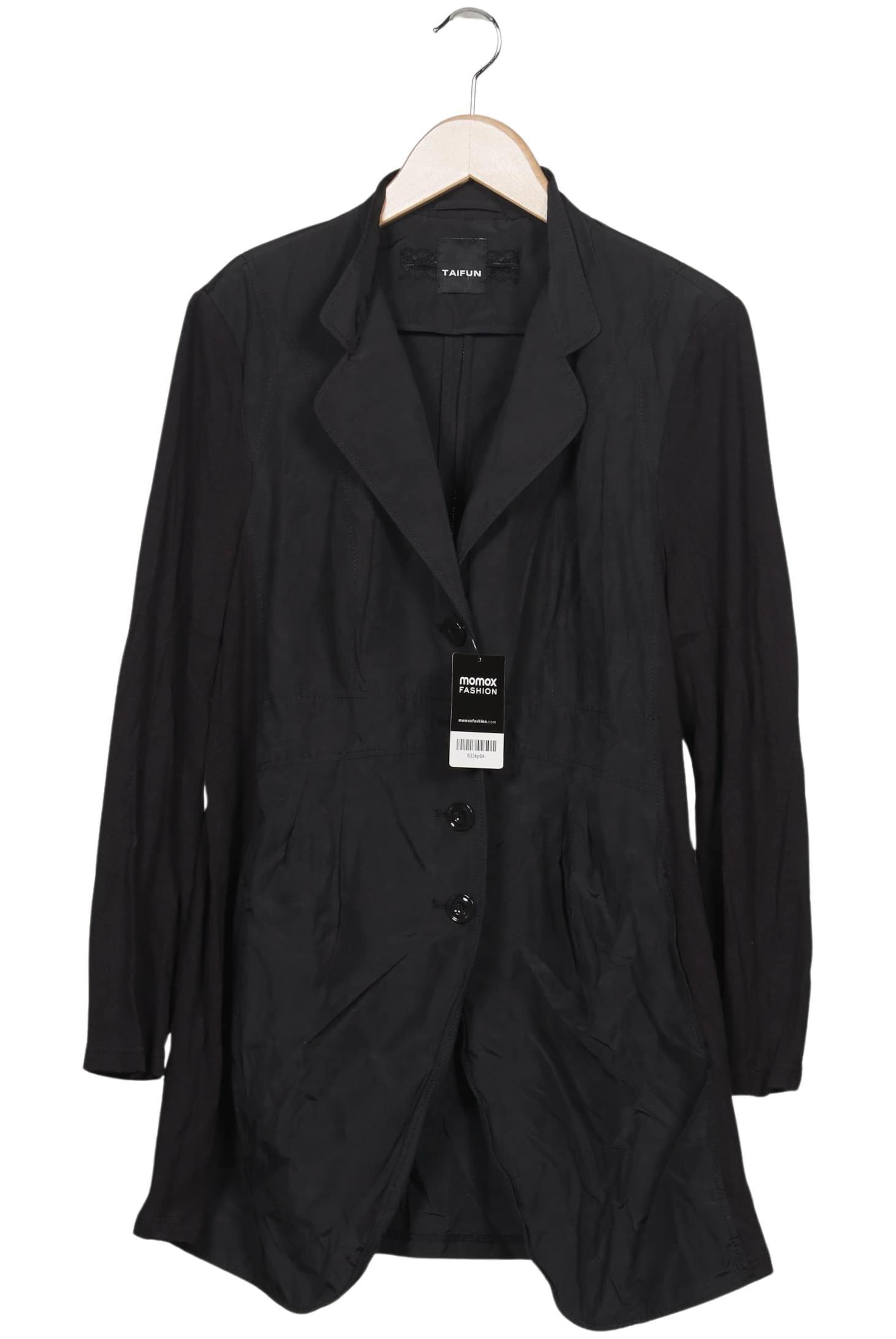 TAIFUN Mantel XXL in Schwarz: Vorderseite