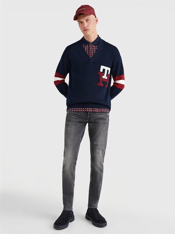 TOMMY HILFIGER Slimfit Džíny – šedá