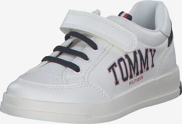 TOMMY HILFIGER Sneakers 'T1B4-32218' in Wit: voorkant