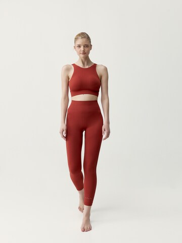 Born Skinny Workout Pants 'Zinara' in Red: front